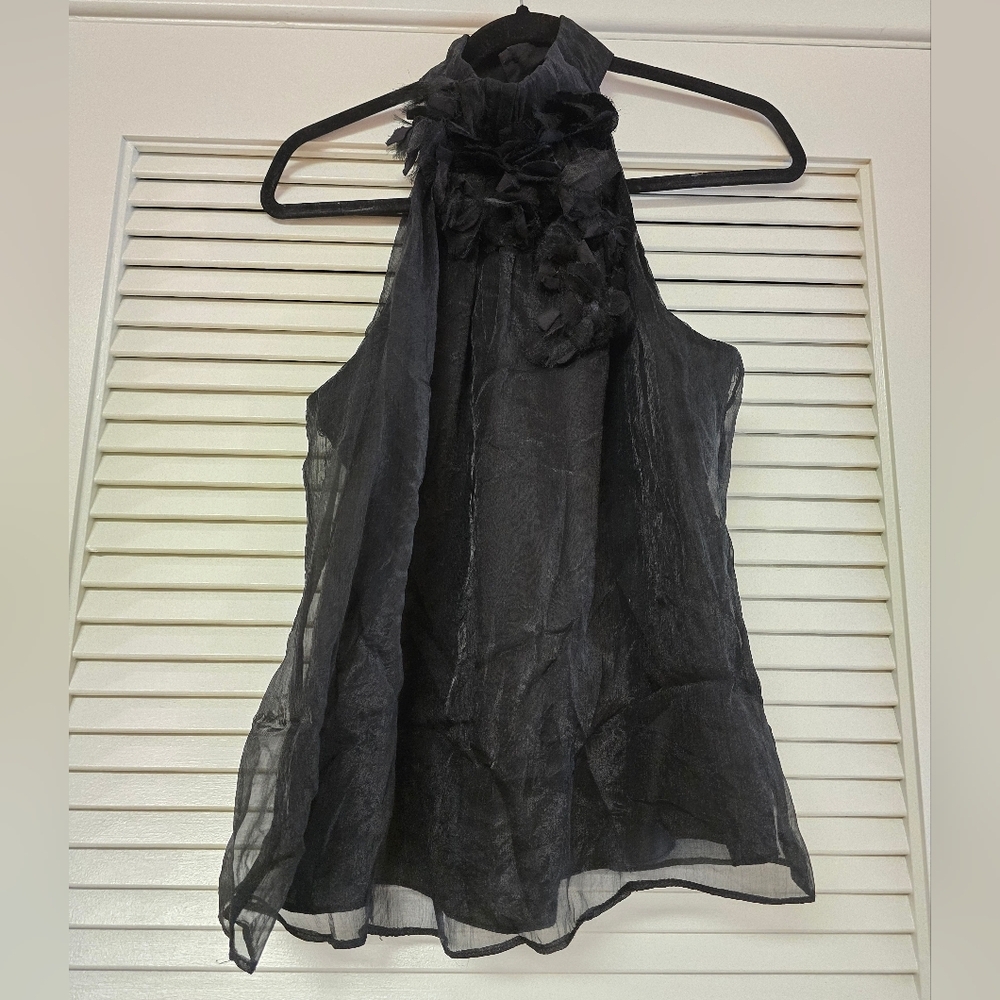 Forever 21 - Black Lightweight Sleeveless Halterneck Top With Front Petal Detail